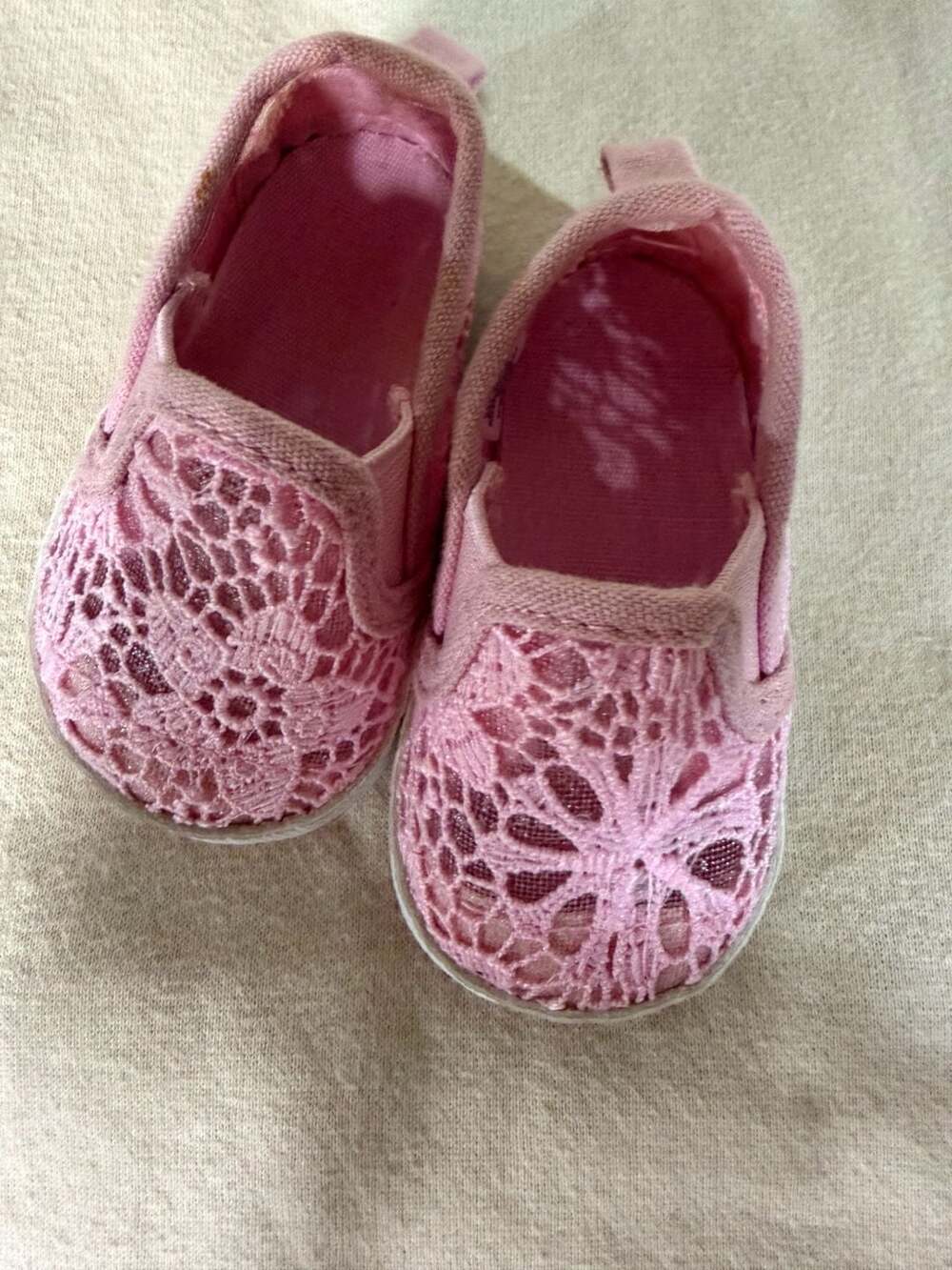 Stepping Stones Toddler Girls Pink Lace Slip-On Soft Sole Shoes Size 3-6M
